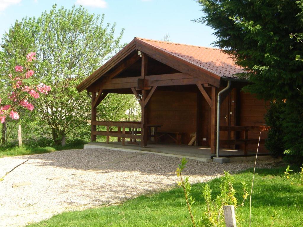 Chambre D'Hotes La Ferme Du Vallon Moirey Exterior photo