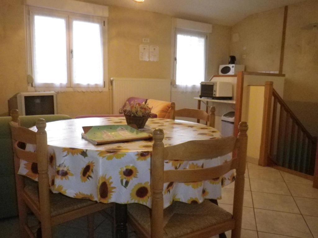 Chambre D'Hotes La Ferme Du Vallon Moirey Room photo