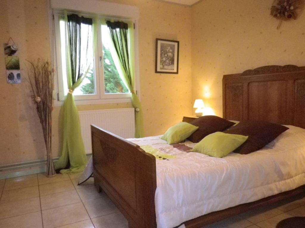 Chambre D'Hotes La Ferme Du Vallon Moirey Exterior photo